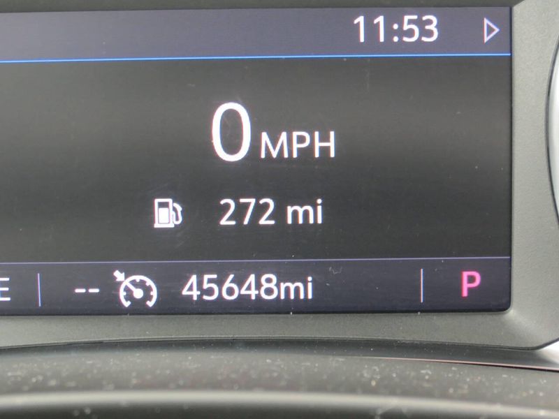 Used 2023 GMC Terrain SLT AWD 4dr SUVImage 16