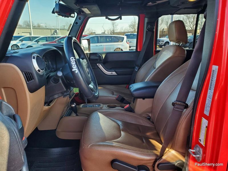 Used 2016 Jeep Wrangler Unlimited Sahara