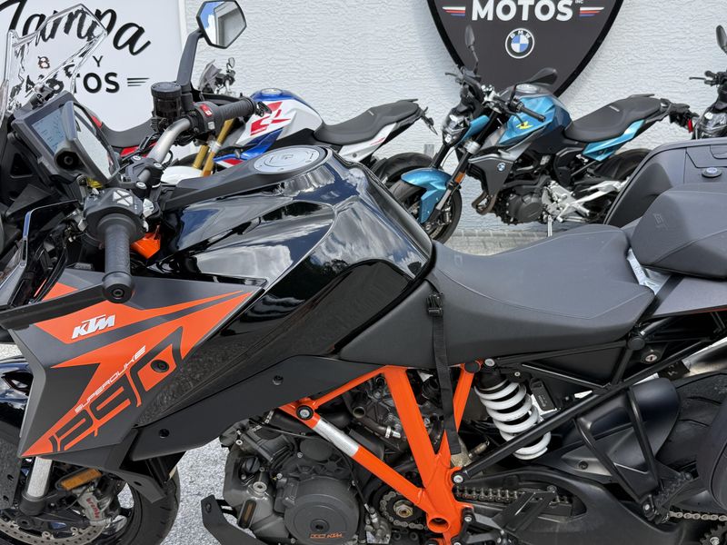 2020 KTM 1290 Super Duke GT