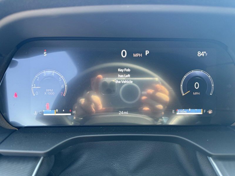 2024 Jeep Grand Cherokee Altitude XImage 16