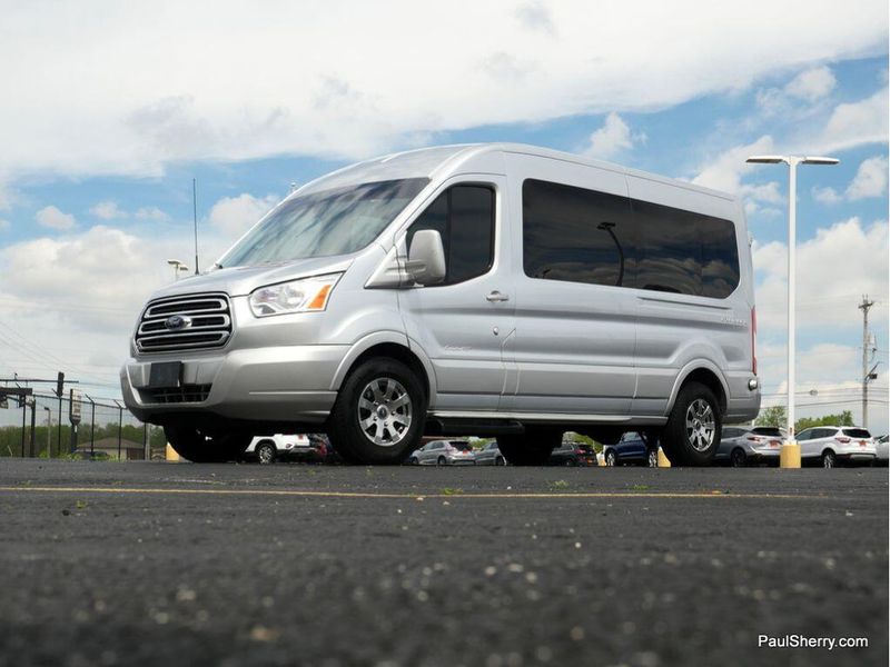 2018 Ford Transit-250 Image 15