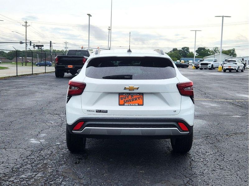 Used 2024 Chevrolet Trax LT