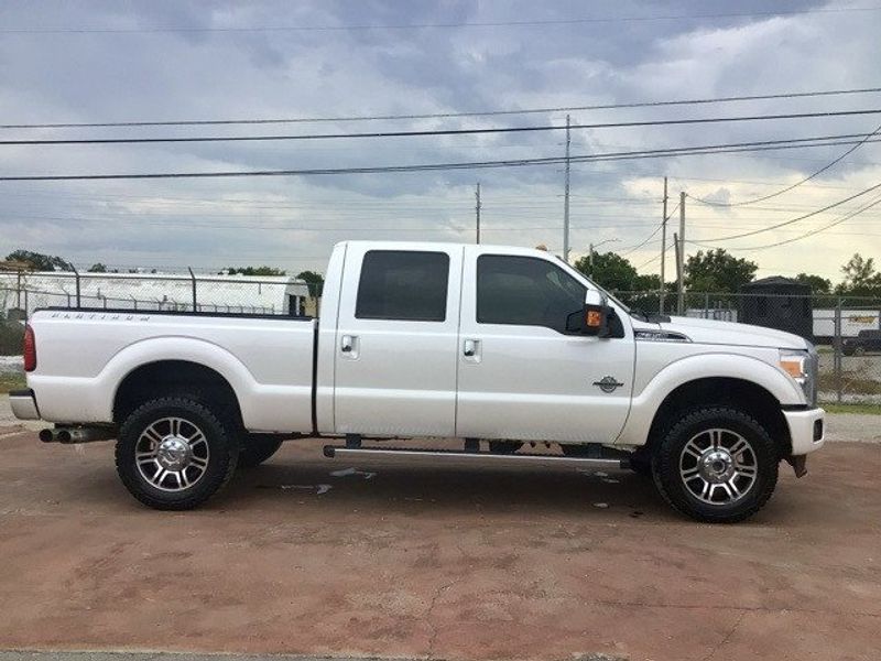 2016 Ford F-350 PlatinumImage 6