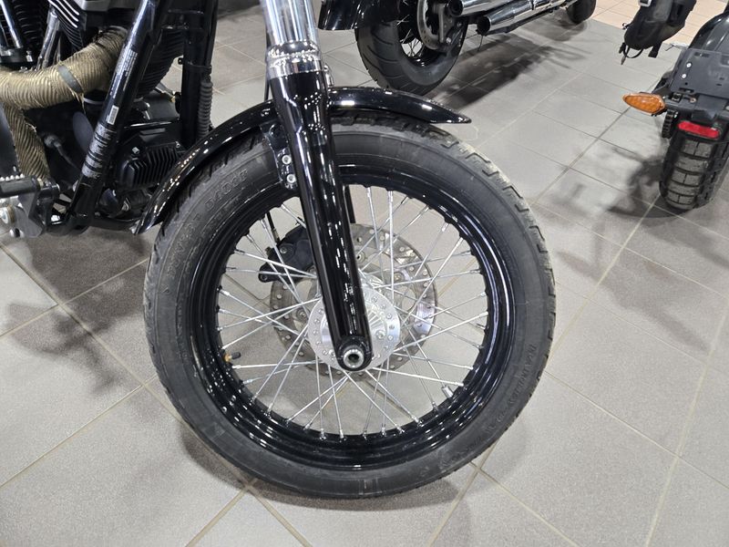 USED 2016 HARLEY DYNA STREET BOB Image 13