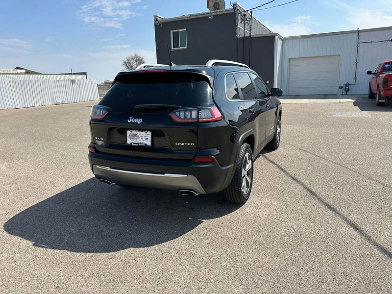 2020 Jeep Cherokee LimitedImage 8