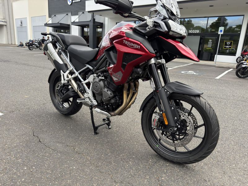 2025 Triumph Tiger 1200 GT Pro - CARNIVAL RED 