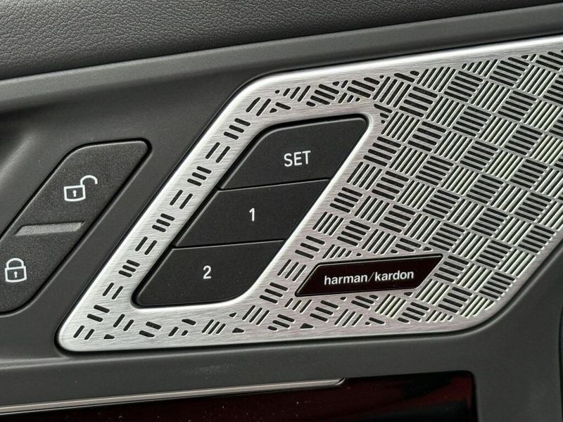 2025 BMW X1 xDrive28iImage 19