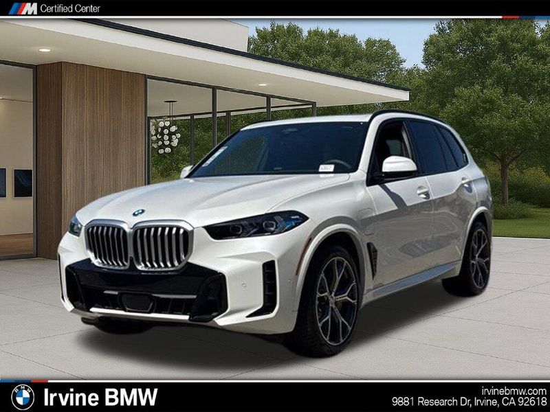 New 2026 BMW X5 xDrive50eImage 1