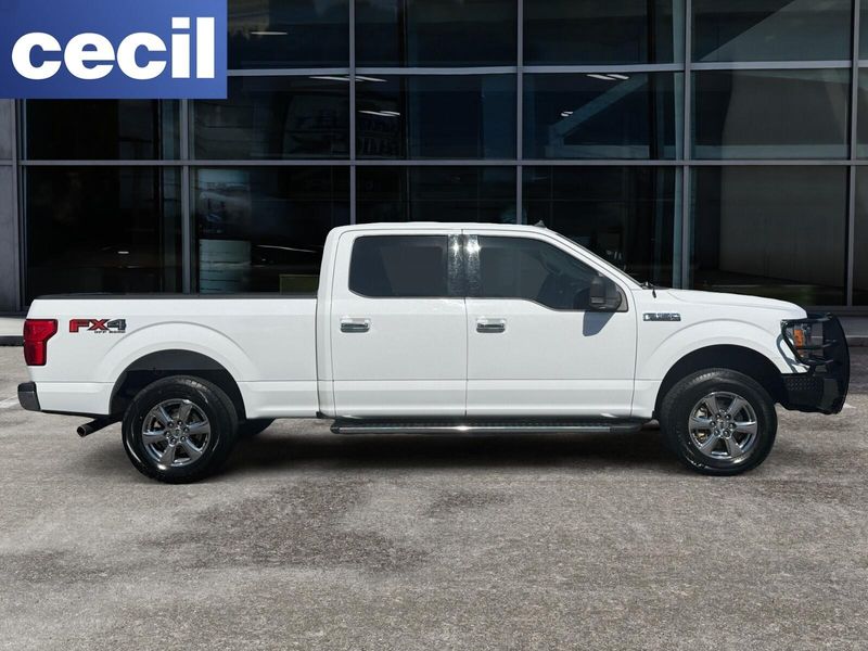 2019 Ford F-150 XLT photo 4