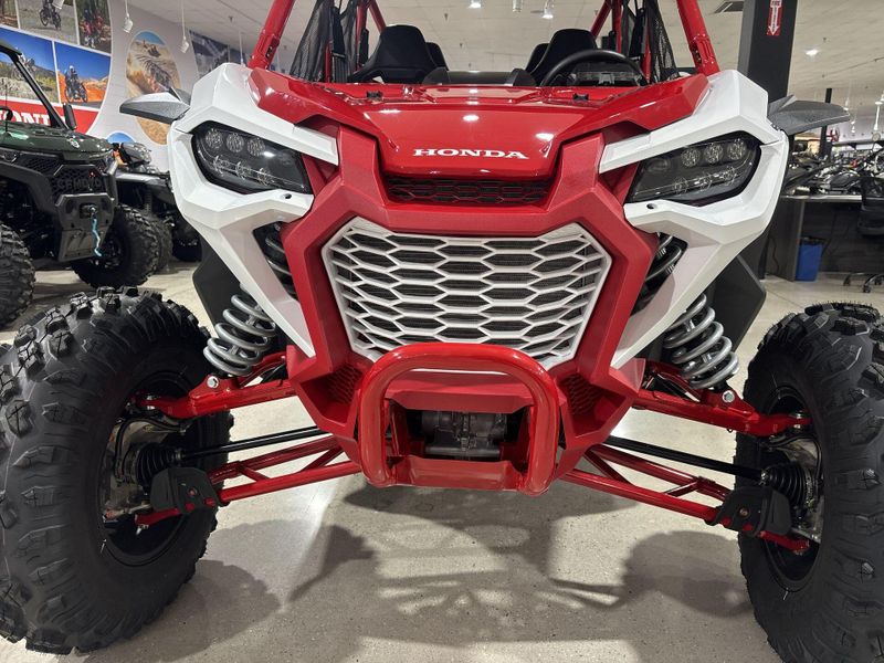 New 2026 Honda TALON1000R4 FOX LIVEVALVE Image 29