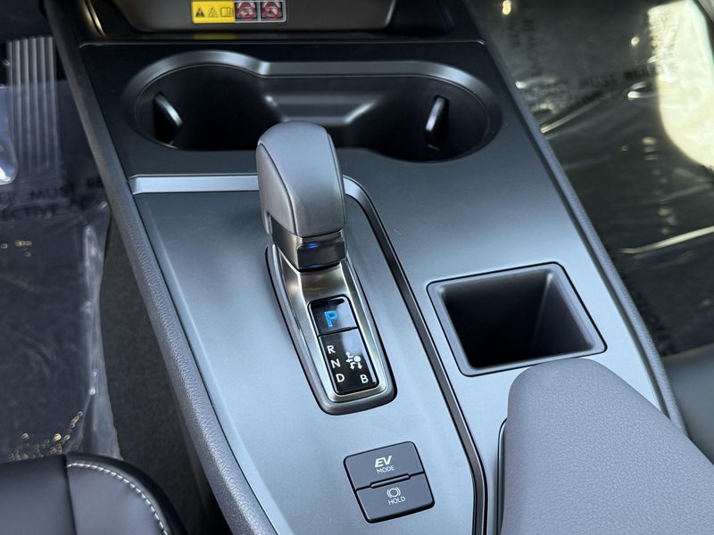 New 2026 Lexus UX 300hImage 24