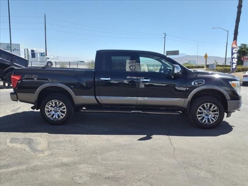 2018 Nissan Titan XD Platinum ReserveImage 25