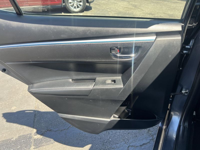 2014 Toyota Corolla SImage 18