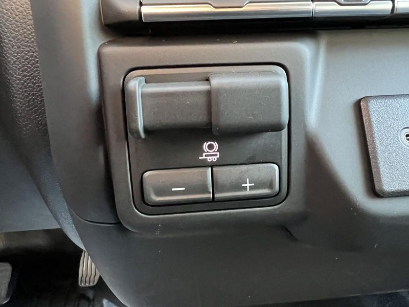 2026 Gmc Sierra HD Pro photo 31
