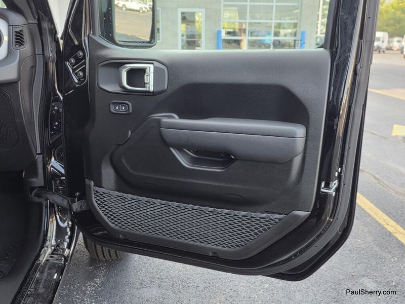 New 2026 Jeep Wrangler 4-door Sport