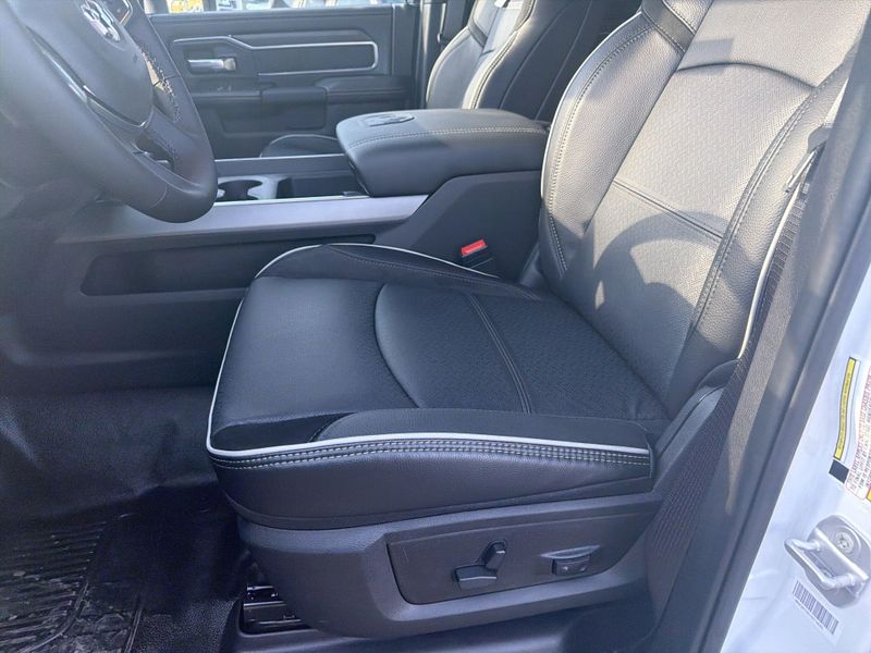 New 2026 RAM 4500 Big Horn Chassis Crew Cab 4x4 60