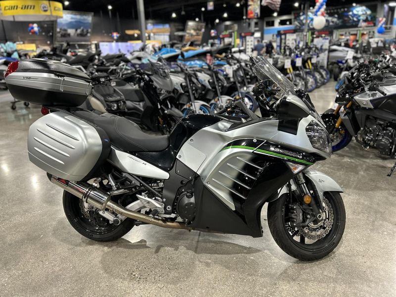 Used 2020 Kawasaki CONCOURS 14 ABS Image 1