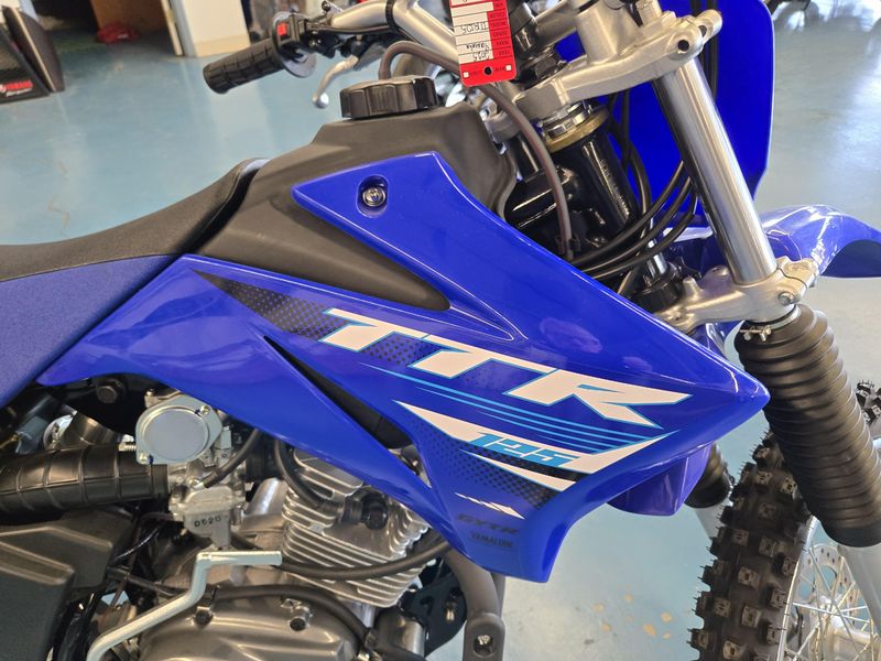 2025 Yamaha TTR125LE CA TEAM BLUE Image 9