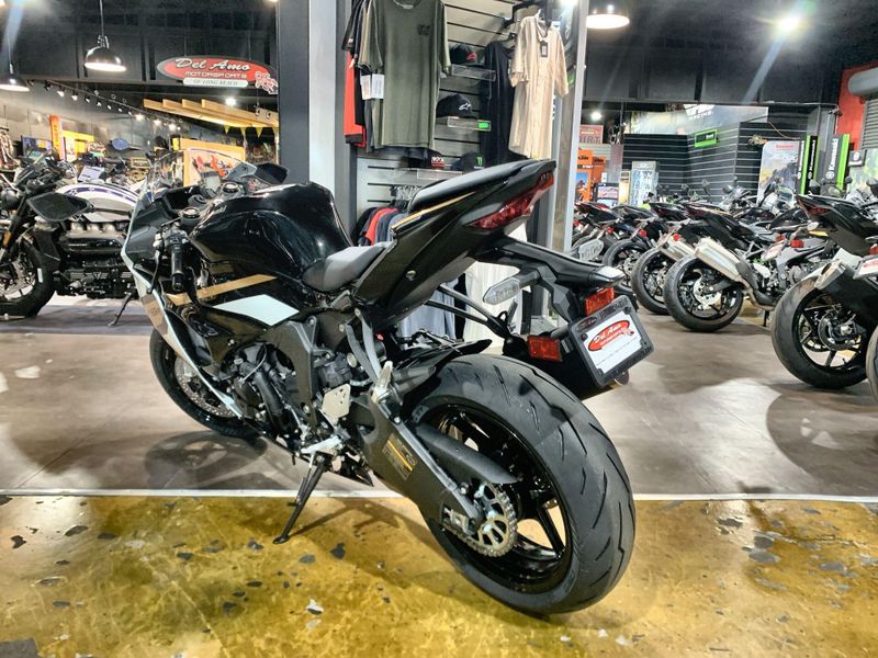 New 2026 Kawasaki NINJA ZX-6R ABS Image 6