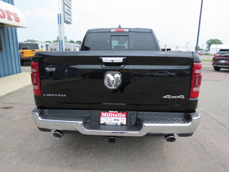 2021 RAM 1500 Limited 4x4 4dr Crew Cab 5.6 ft. SB PickupImage 7