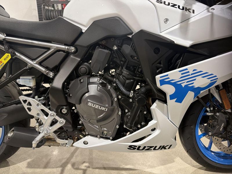 New 2026 Suzuki GSX-8R Image 20