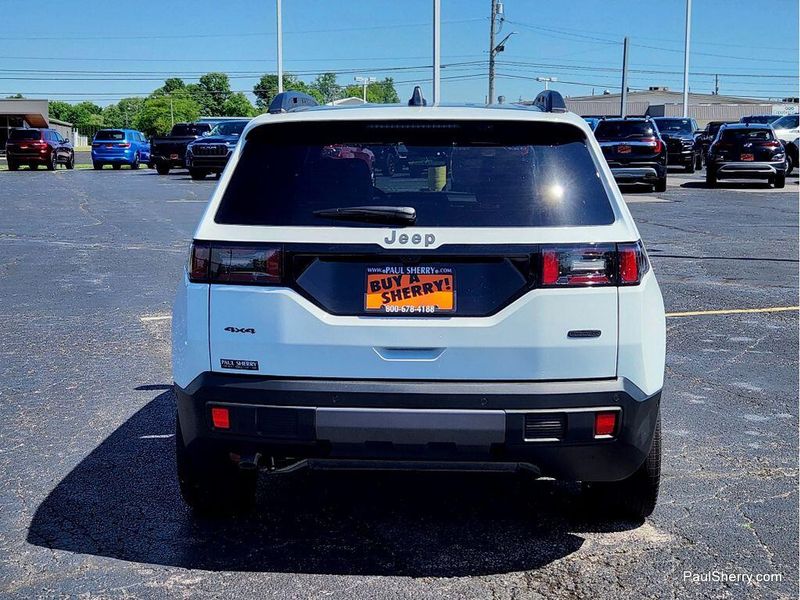 New 2026 Jeep Cherokee Overland 4x4