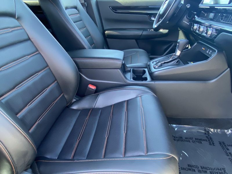 2025 Honda CR-V Hybrid Sport TouringImage 12