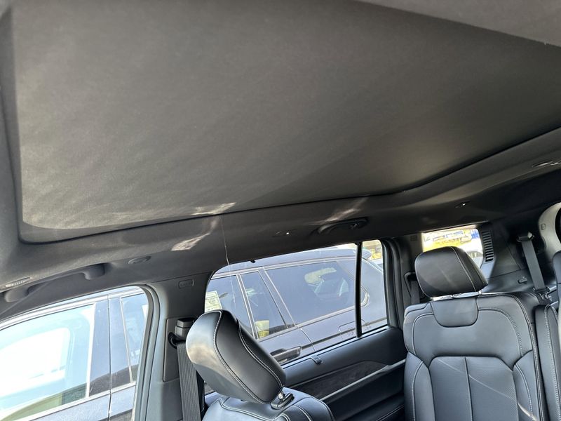 New 2025 Jeep Grand Cherokee L Limited 4x4Image 33