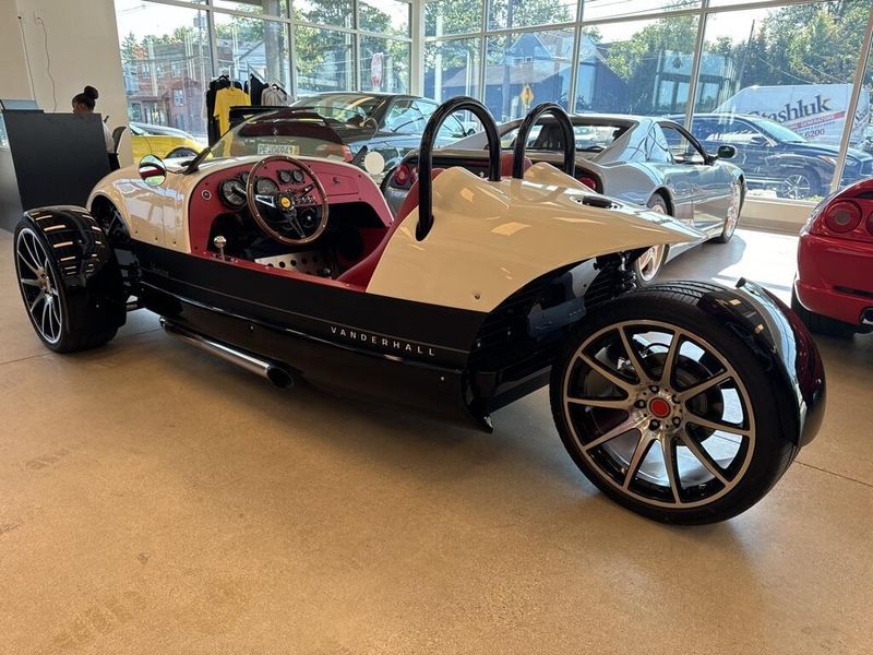 2023 Vanderhall Venice GTS