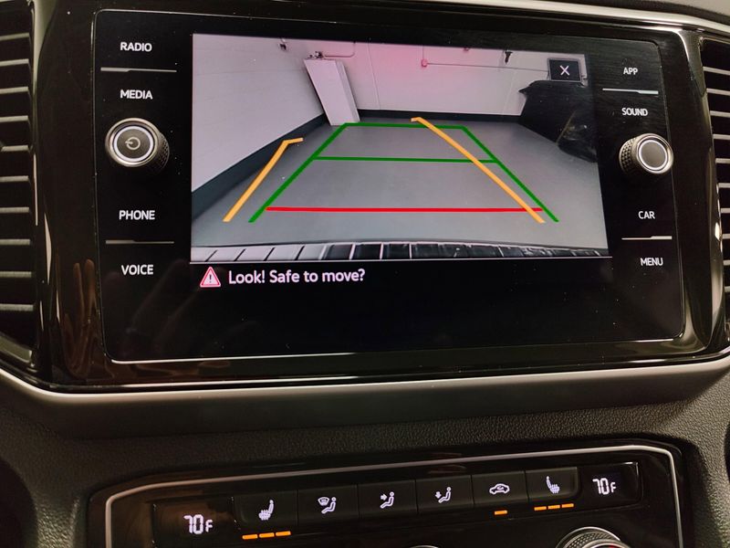 Used 2022 Volkswagen Atlas AWD V6 SE w/Technology/SunroofImage 24