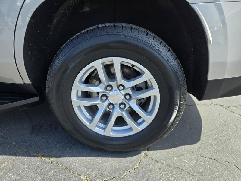 Used 2023 Chevrolet Tahoe 2WD 4dr LT