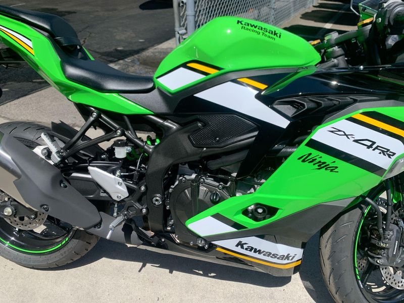 New 2025 Kawasaki NINJA ZX-4RR ABS KRT EDITION ABS Image 12