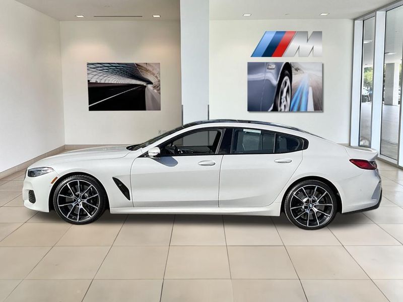 2022 BMW 8 Series M850i xDrive Gran CoupeImage 5