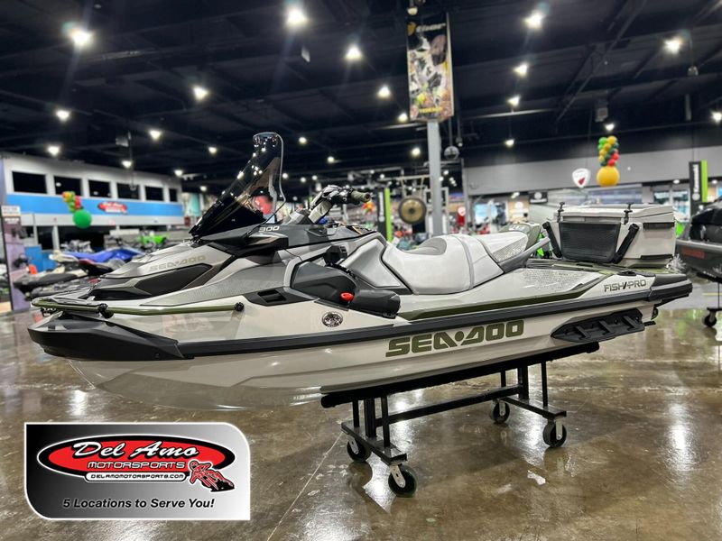 New 2025 Sea-Doo FISHPRO APEX 300 (SOUND SYSTEM) 