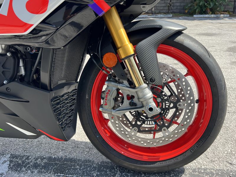 2024 Aprilia Tuono V4 Factory 1100 