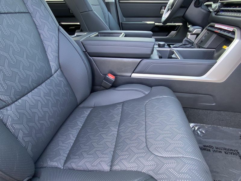2024 Toyota Tundra LimitedImage 12