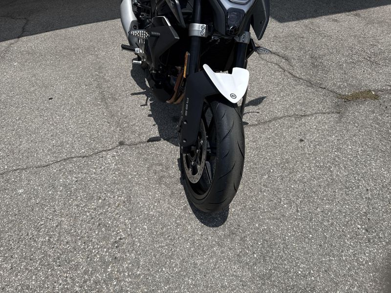 New 2026 CFMOTO 450NK Image 10