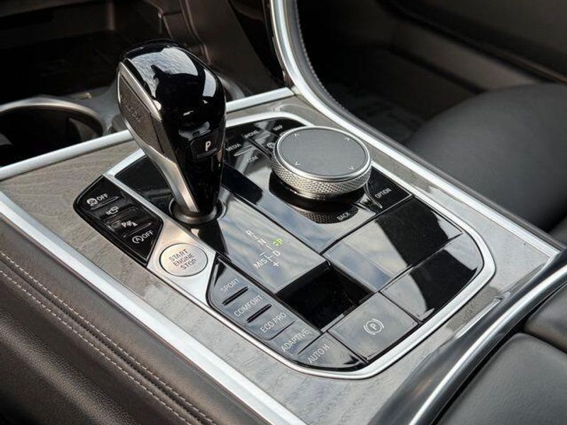 Used 2024 BMW 8 Series 840Image 27