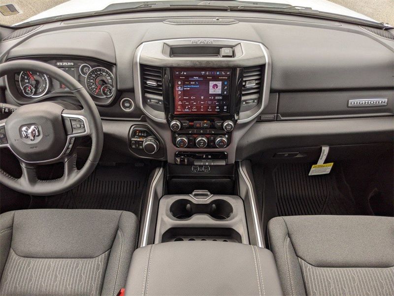 2023 RAM 1500 Big Horn Crew Cab 4x4 5