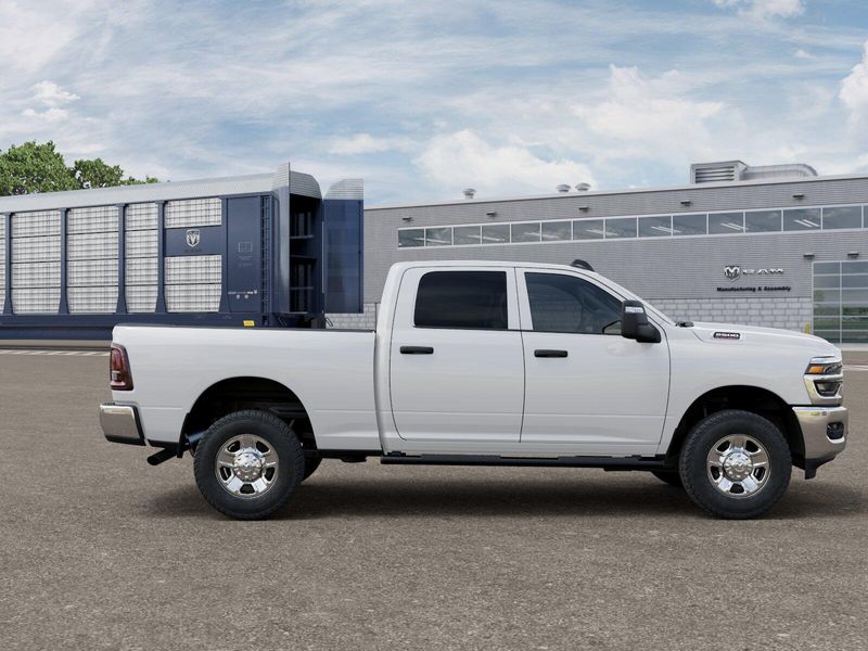 New 2026 RAM 2500 Tradesman Crew Cab 4x4 6