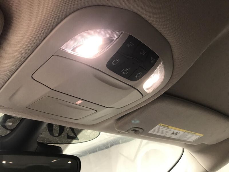 Used 2023 Chrysler Pacifica Touring LImage 10