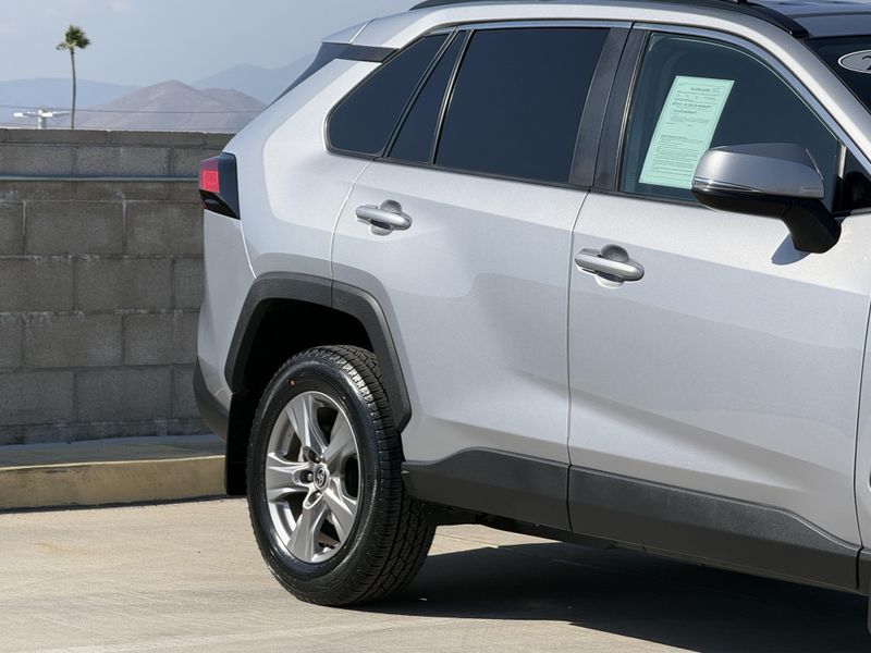Used 2024 Toyota RAV4 XLEImage 5