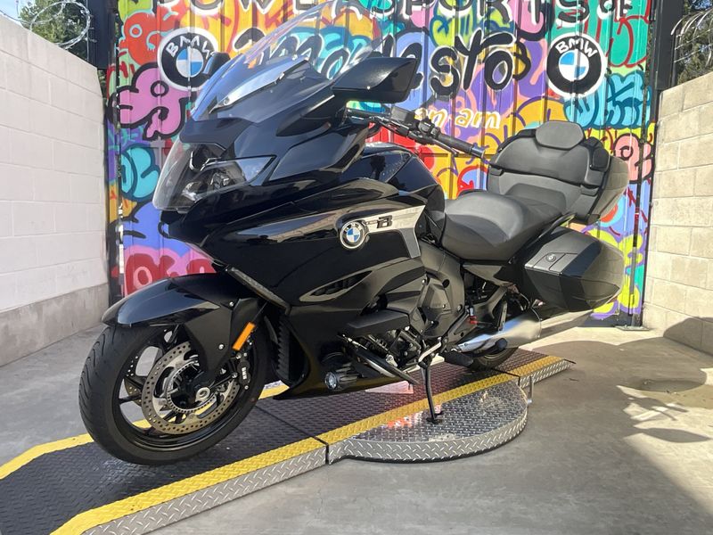 2023 BMW K1600B in a Black Storm Metallic exterior color. BMW Motorcycles of Modesto 209-524-2955 bmwmotorcyclesofmodesto.com 