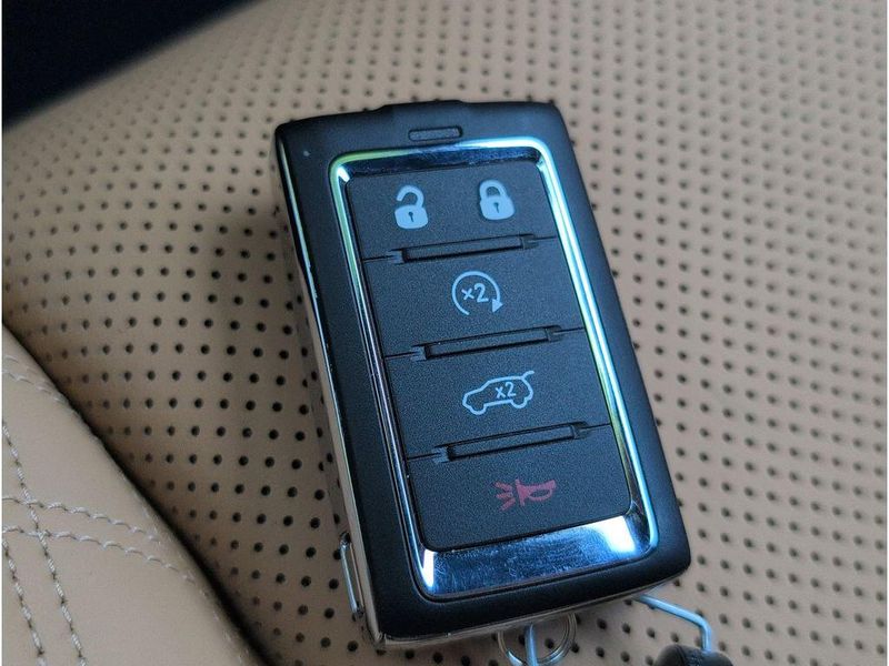 New 2026 Jeep Grand Cherokee Summit 4x4Image 22