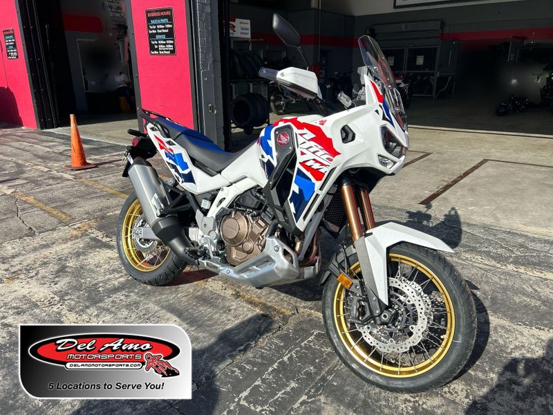 New 2025 Honda AFRICA TWIN ADV SP ES 