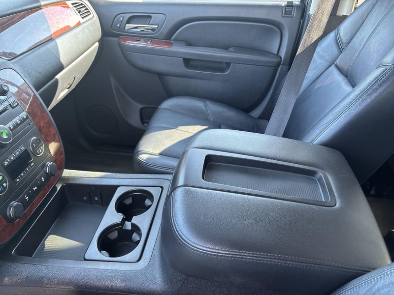 Used 2012 Chevrolet Avalanche 1500 LTImage 22