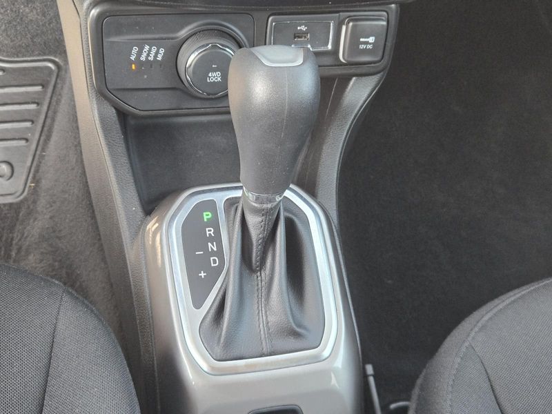 Used 2022 Jeep Renegade Latitude 4x4