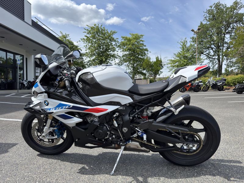 2024 BMW S 1000 RR 
