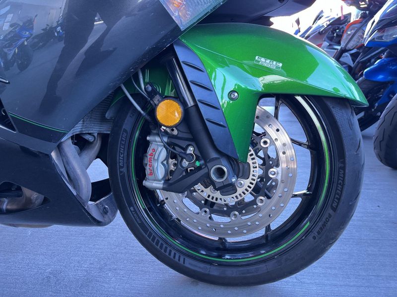 Used 2019 Kawasaki Ninja ZX-14R ABS Image 23