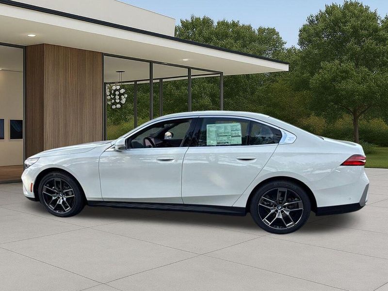New 2027 BMW 5 Series 530iImage 13
